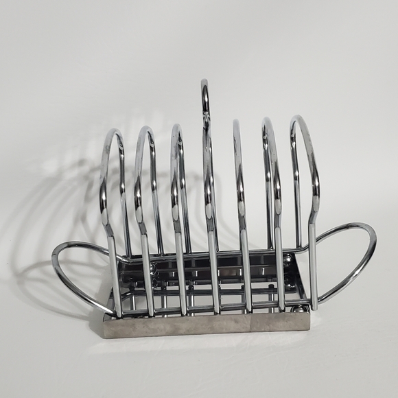 Sur la Table Toast Rack with Crumb Tray Silver Tone Tea Party Serving Tray - Picture 2 of 4